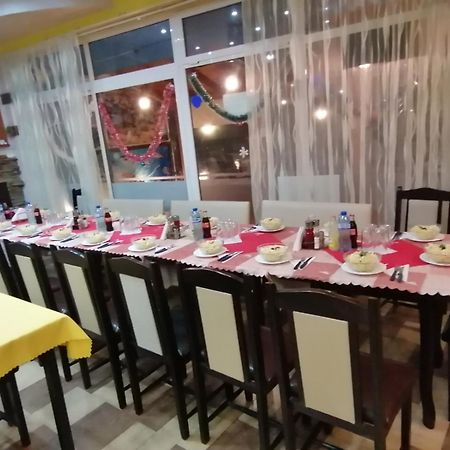 Family Hotel Four Seasons Tsarevo Εξωτερικό φωτογραφία